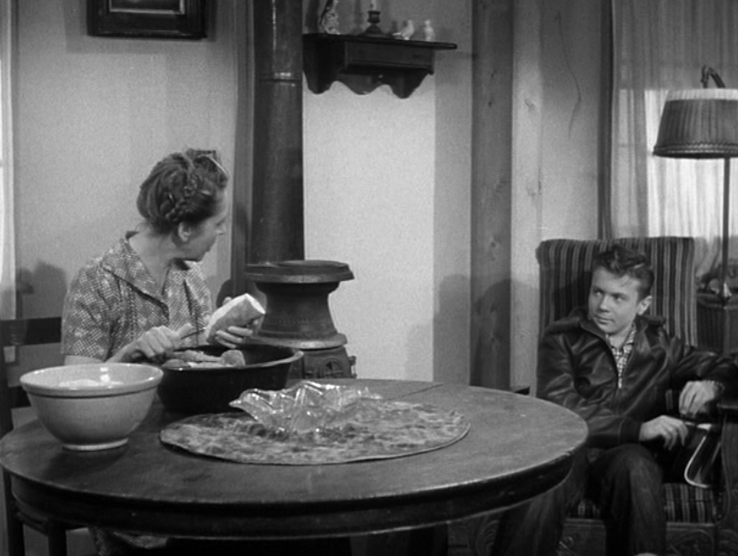 Superman as troubled teen: Jeffrey Silver plays Clark Kent, age 12, in "The Adventures of Superman" (1952)